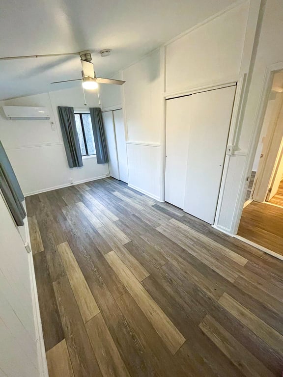 Building Photo - 118 Sebrell Ave