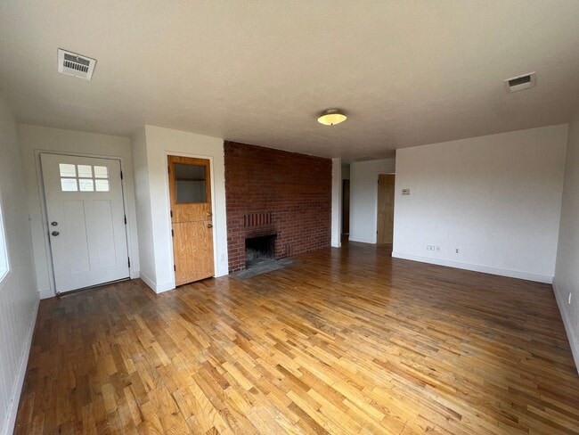 Building Photo - Coastal Retreat with Ocean & Valley Views ...