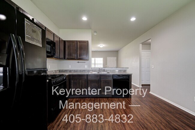 Building Photo - Gorgeous 3 Bed 2 Bath in Moore/SE OKC