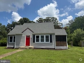 Building Photo - 6 Randolph Rd