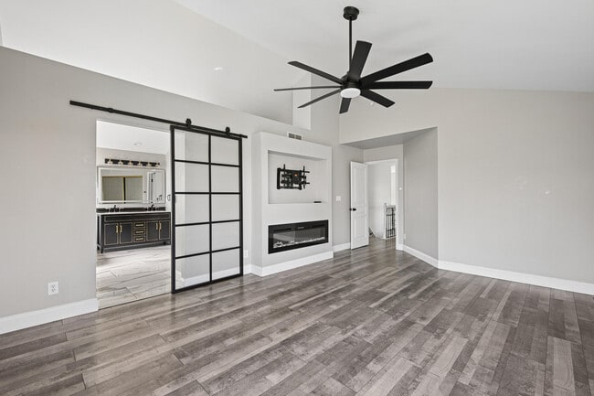 Building Photo - 3947 Buckhill Dr