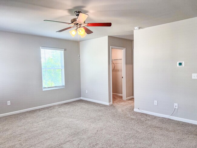 Building Photo - 430 Furlough Dr