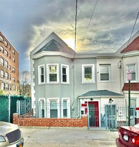 Building Photo - 103 Waverly St