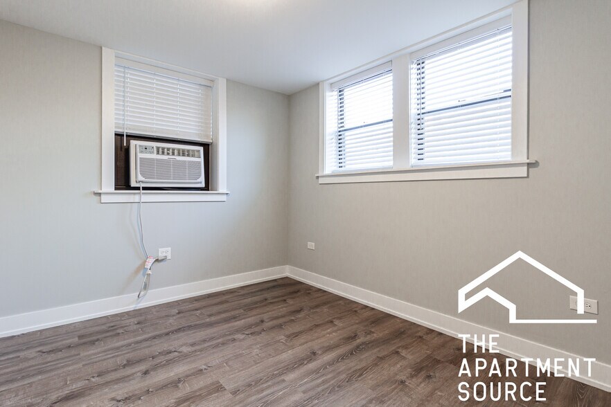 Building Photo - 3540 N Broadway St