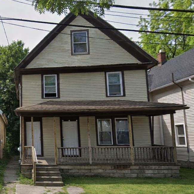 Building Photo - 19 Texas St