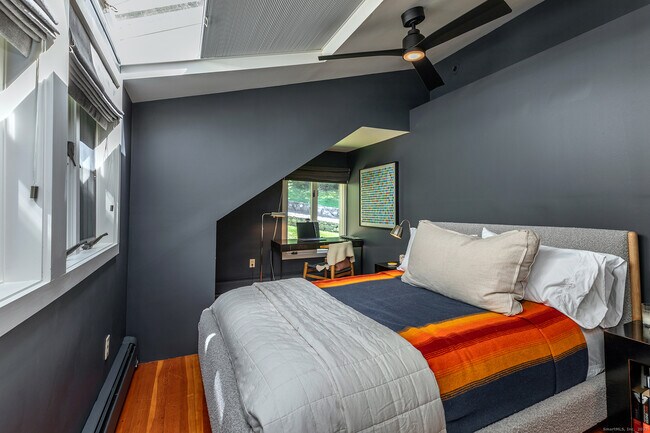 Building Photo - 21 Echo Dr