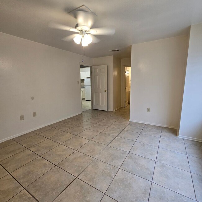 Building Photo - 8556 Leake Ave