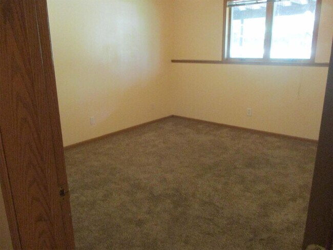 Building Photo - 1530 Idaho Ave