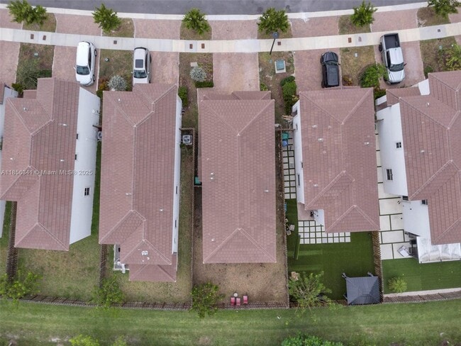 Building Photo - 2409 NW 131st Cir