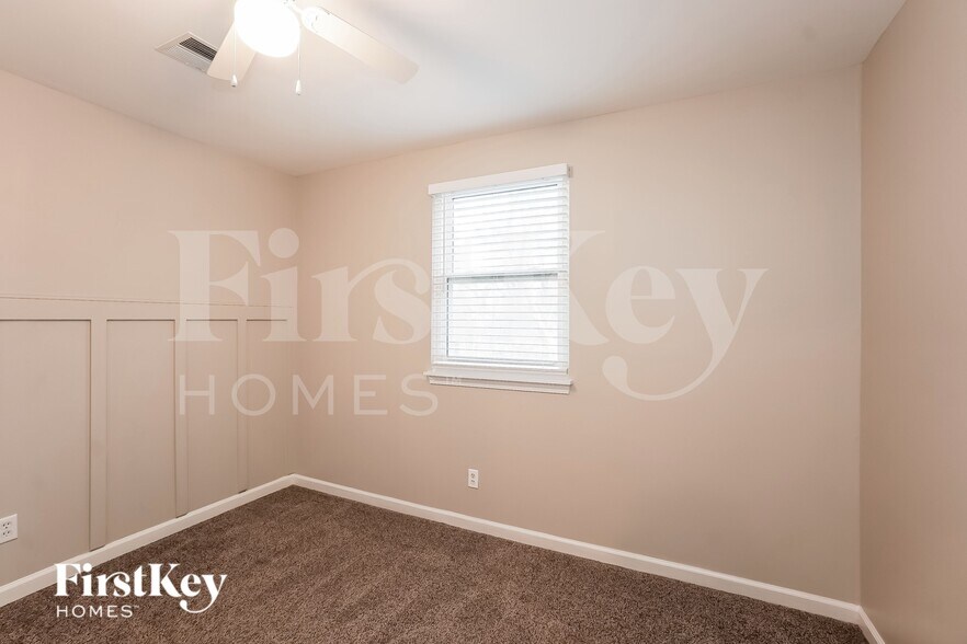 Building Photo - 181 Whitehall Dr