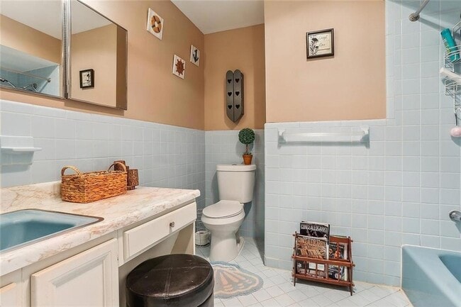 Building Photo - 441 Bellemeade Blvd