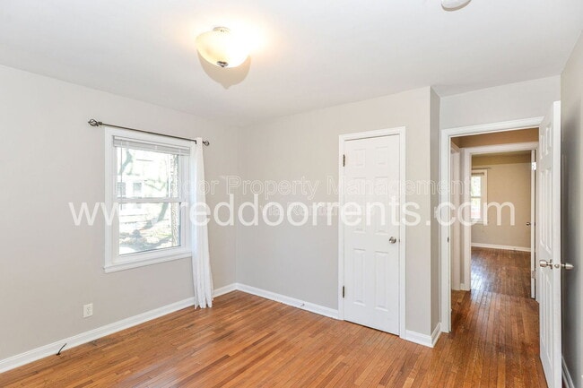 Building Photo - 4930 N Illinois St