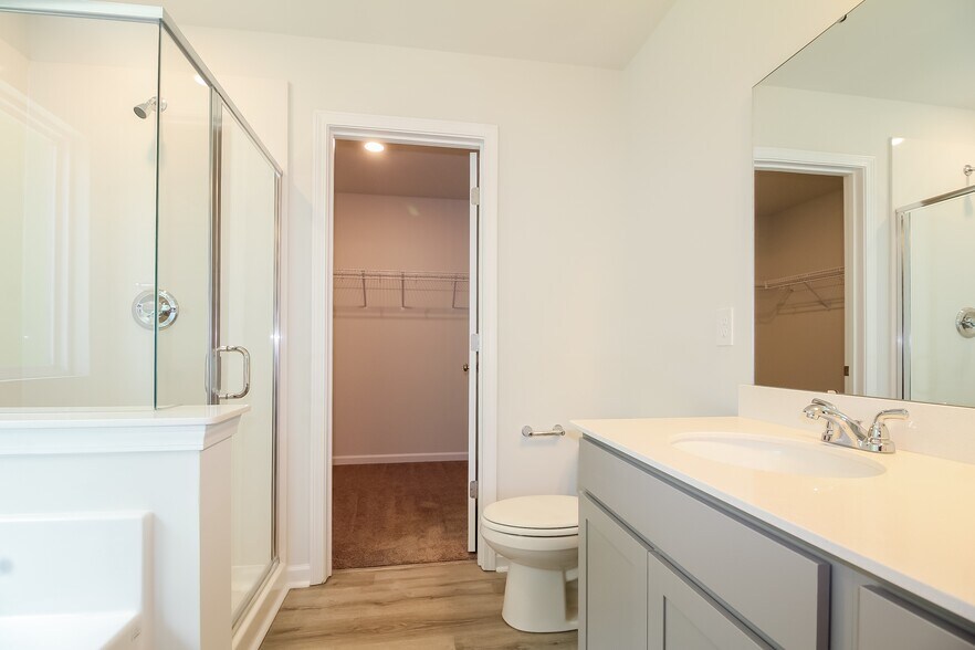 Building Photo - 210 Celebration Ave