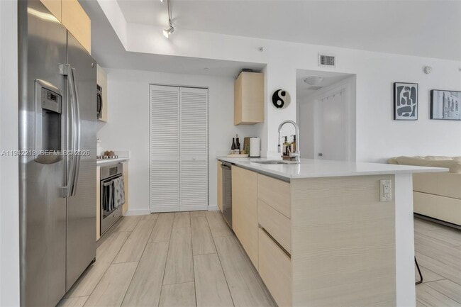 Building Photo - 4250 Biscayne Blvd