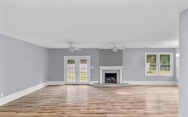 Building Photo - 2456 Saddleridge Dr