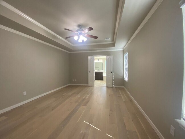 Building Photo - Jenks Schools! Prepare to fall in love wit...