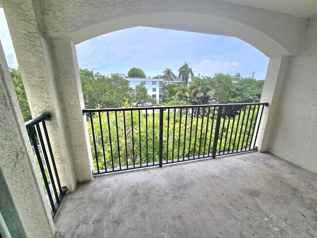 Building Photo - 3404 Tuscany Way