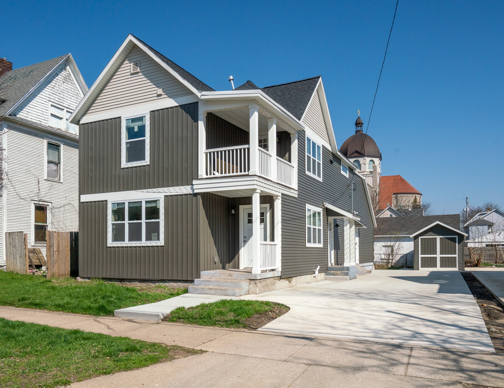 Building Photo - 635 3rd St NW