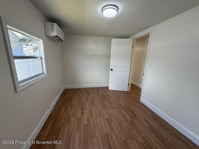 Building Photo - 133 Thirwell Ave