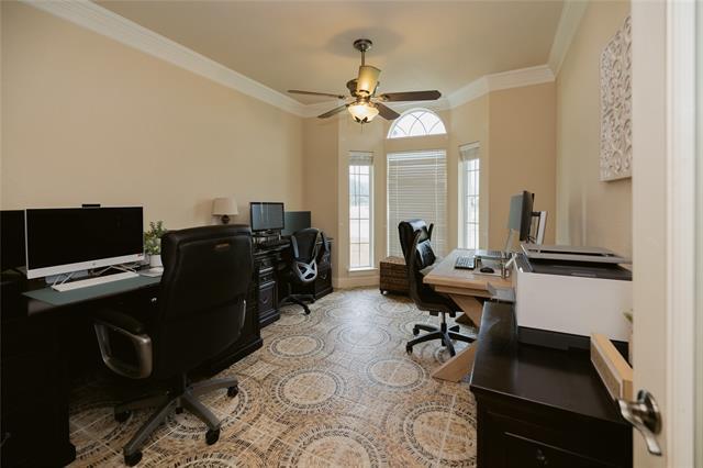 Building Photo - 624 Horseshoe Bend