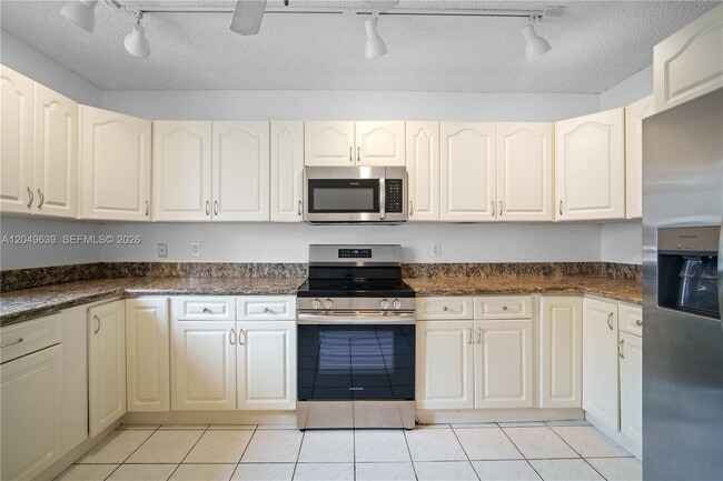 Building Photo - 21378 Marina Cove Cir