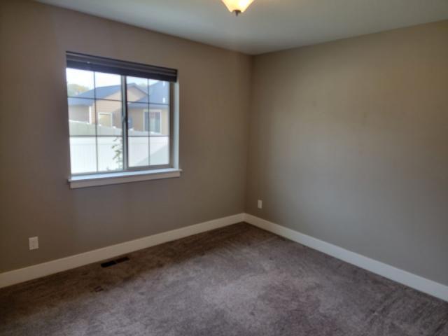 Building Photo - 3 bedroom in Billings MT 59106