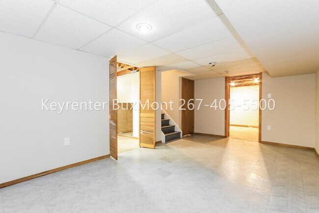 Building Photo - Updated 3-Bedroom, 2.5-Bath Townhome with Loft & Private Deck