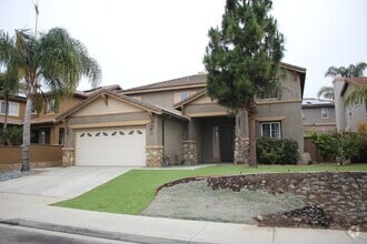Building Photo - Spacious 5-Bedroom Home in Sought-After Vi...