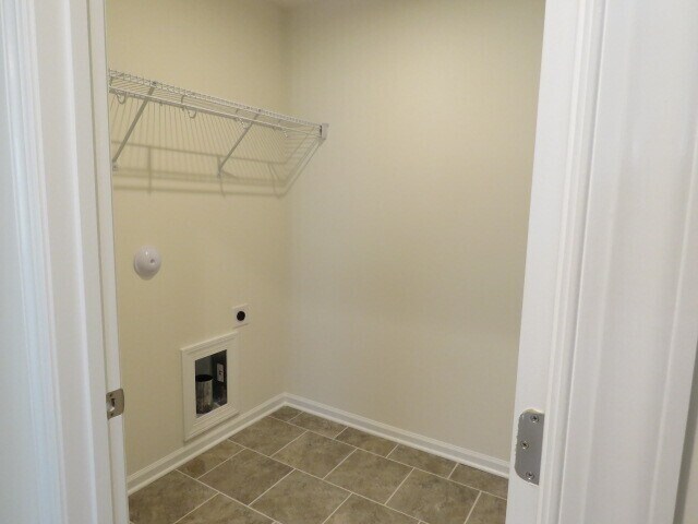 Building Photo - 114 White Crane Ct