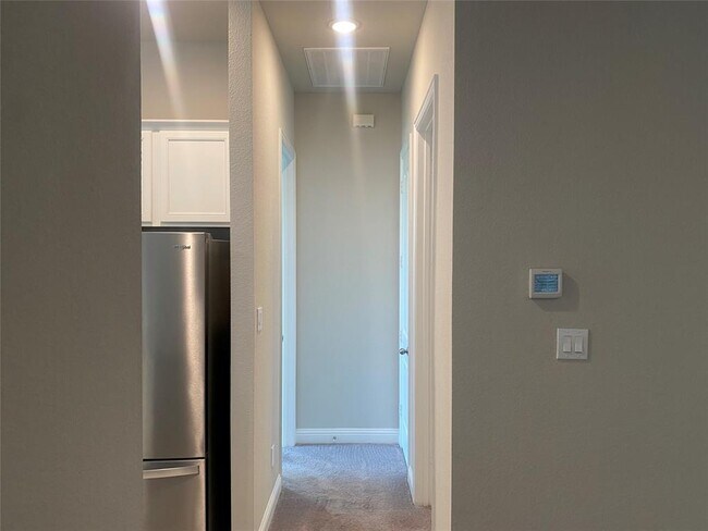 Building Photo - 4635 Bluestem Prairie Dr