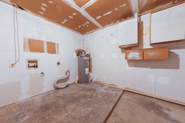 Building Photo - 2517 Glen Springs Way