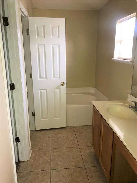 Building Photo - 2908 Elbib Dr