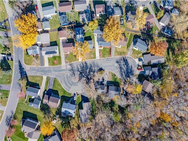 Building Photo - 112514 E Washington Ln