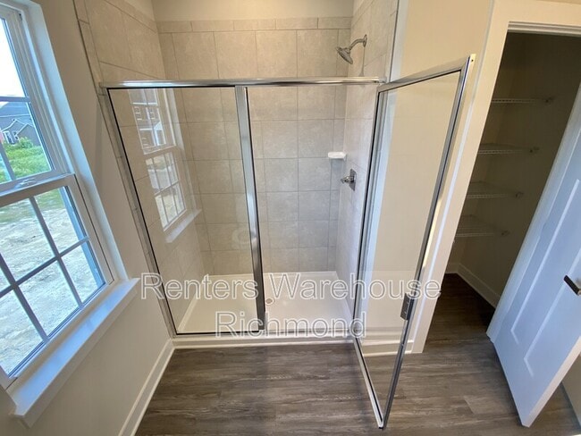 Building Photo - 4701 Mnr Xing Pl.