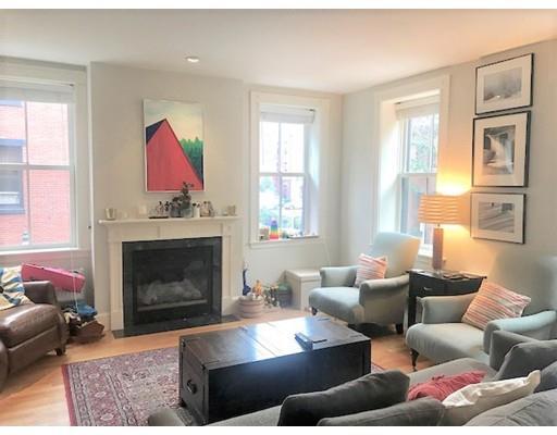 Building Photo - 39 Clarendon St