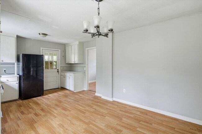 Building Photo - Charming 2BR/1BA Single-Family Home for Rent in Pearl, MS