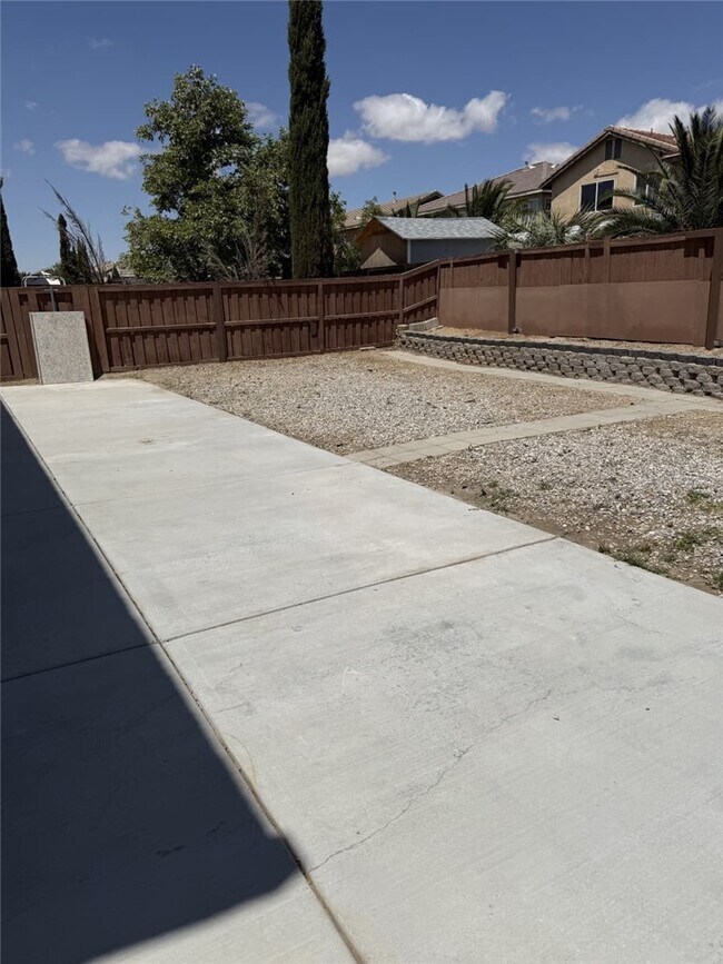 Building Photo - 12394 Freeport Dr