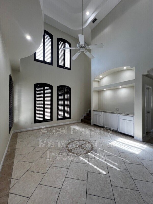 Building Photo - 4106 San Rodrigo