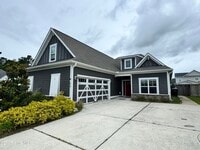 Building Photo - 64 Evergreen Ln