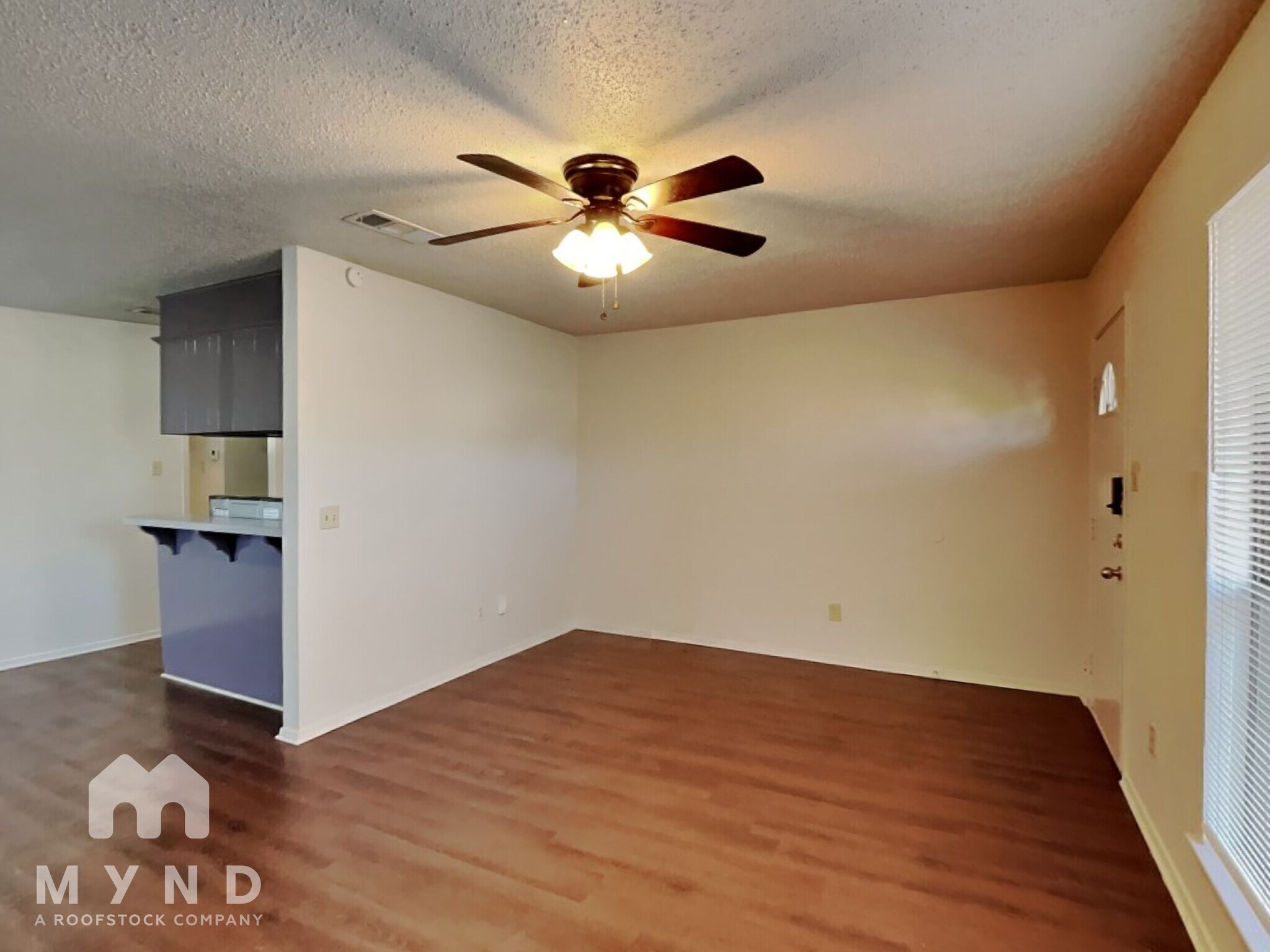 Building Photo - 1303 Berry Dr