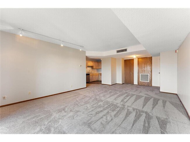 Building Photo - 311 Pleasant Ave