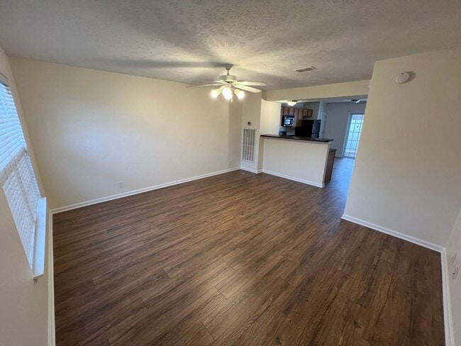 Building Photo - COMING SOON in JUNE !  Townhouse in Cottages Of Willowbrook -MTSU