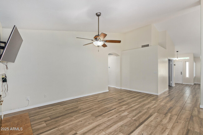 Building Photo - 18208 N 45th St
