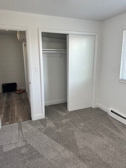 Building Photo - 554 N 800 W