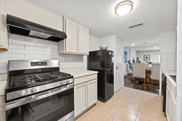 Building Photo - 1255 Blalock Rd