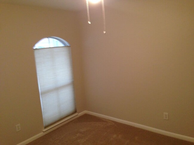 Building Photo - 4108 N Summercrest Loop