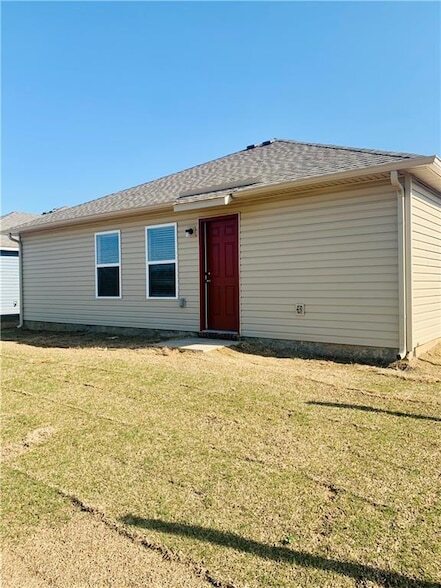 Building Photo - 936 E Bunting St