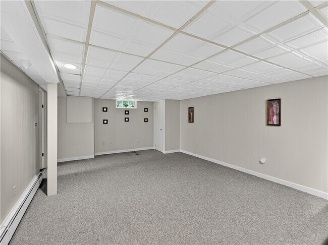 Building Photo - 239 Bulgarmarsh Rd