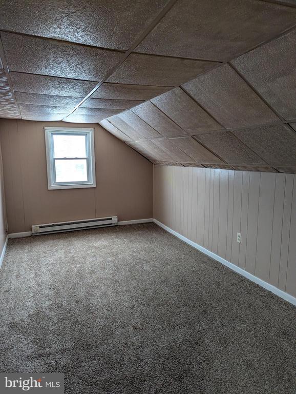 Building Photo - 204 N Nice St