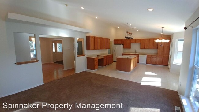 Building Photo - 4 br, 3 bath House - 24512 64th Ave E